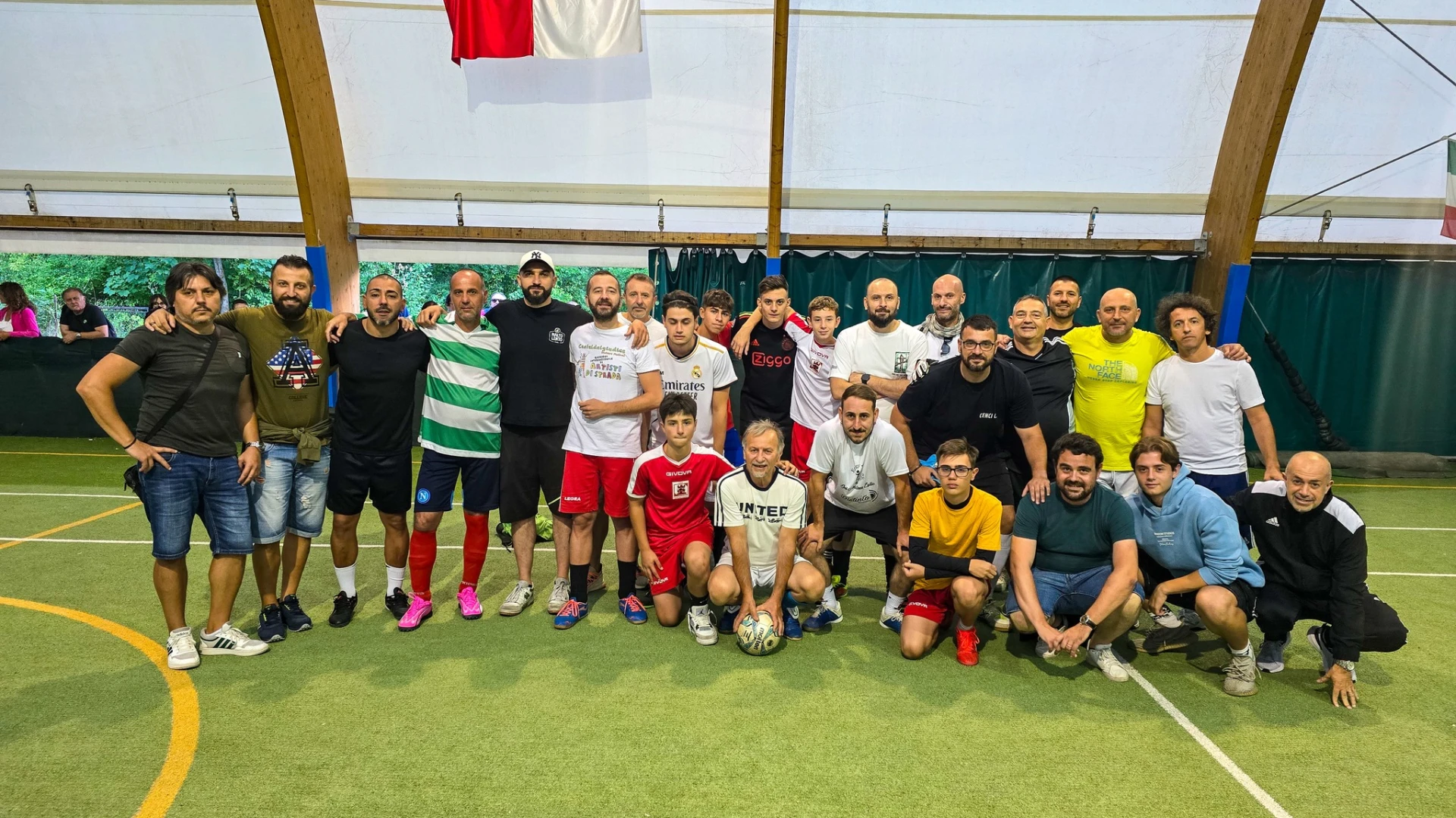 Sport, passione e cuore: il Milan Club Castel del Giudice al fianco di Gaza